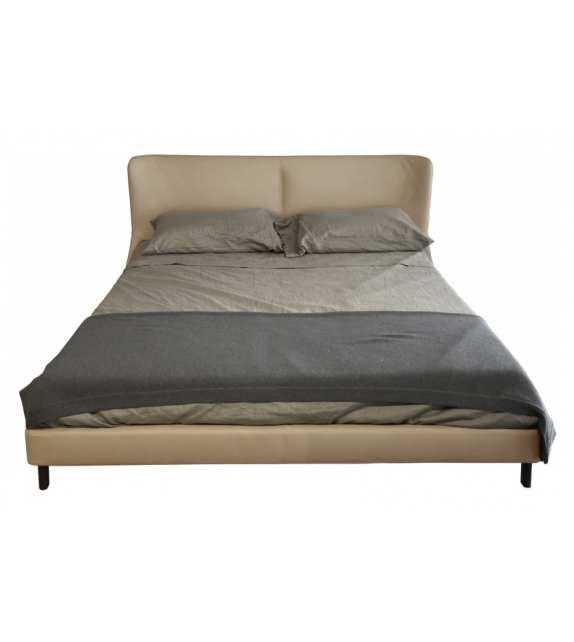 Ex Display - Fulham Molteni & C Bed